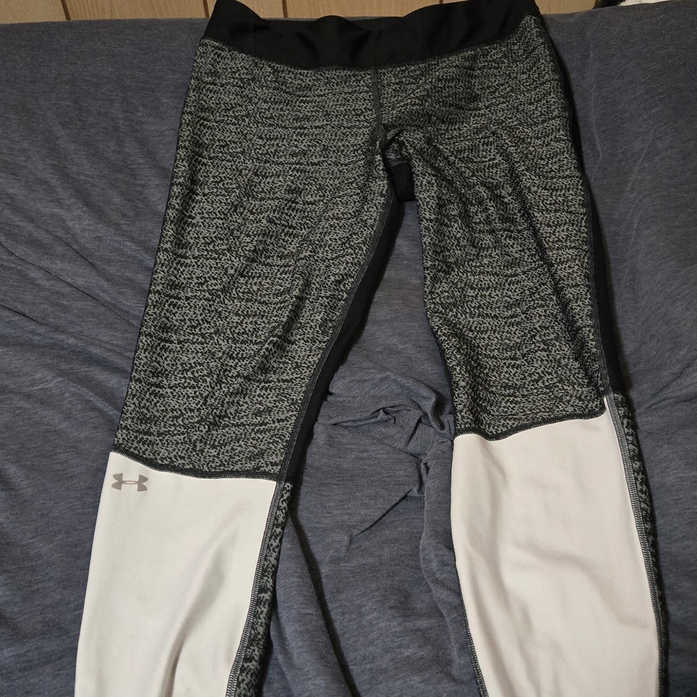Under Armour Black Compression Leggings